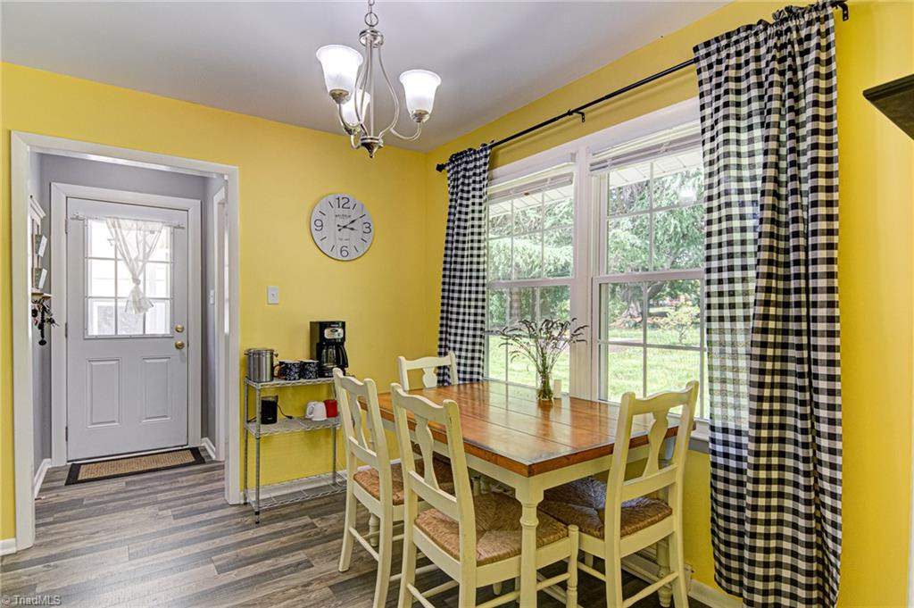 1238 Highway 68 Oak Ridge, NC 27310 - Photo 9 of 43