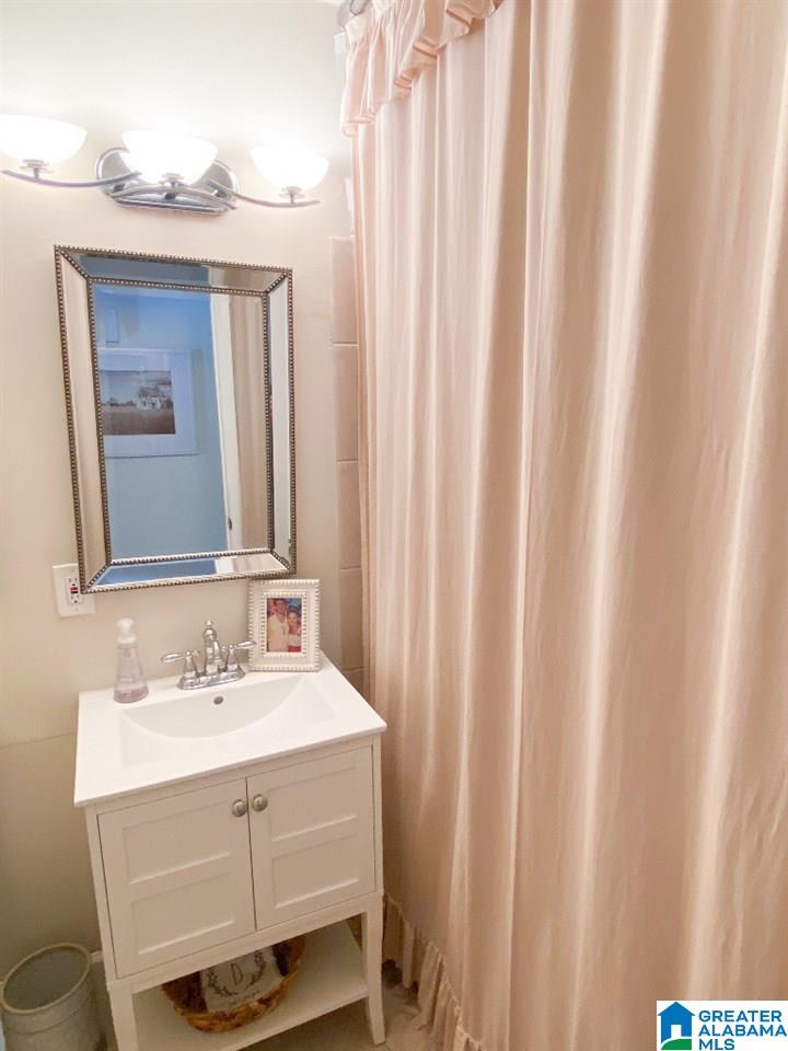1012 Queensbury Road Birmingham, AL 35209 - Photo 21 of 23