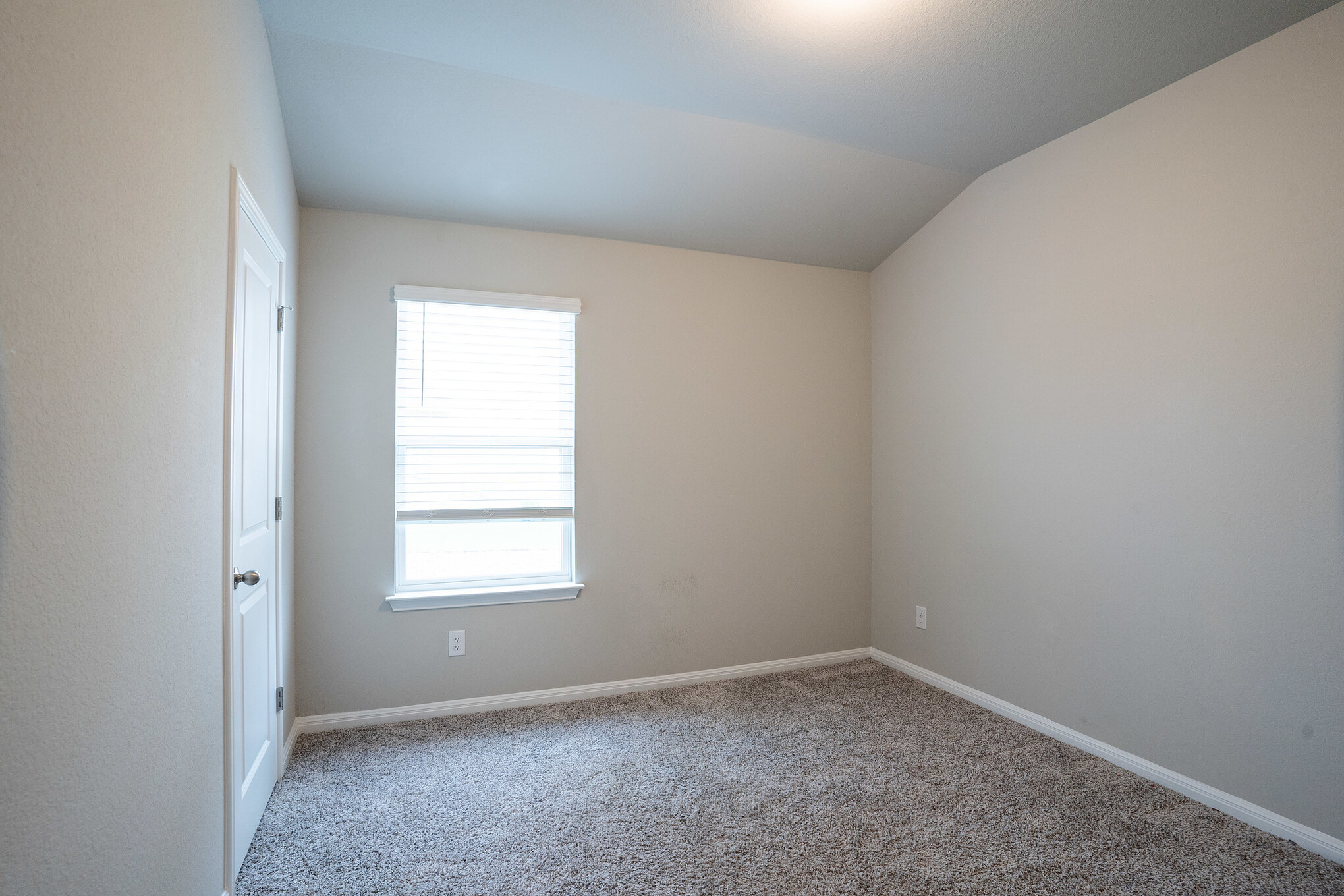 518 Windy Reed Road Hutto, TX 78634 - Photo 14 of 30