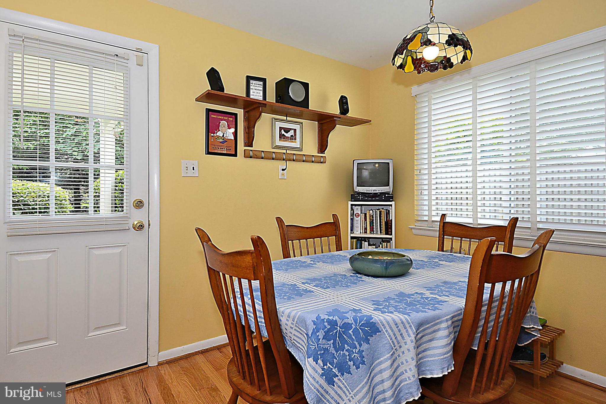 11520 Lovejoy Street Silver Spring, MD 20902 - Photo 11 of 30 Breakfast Room