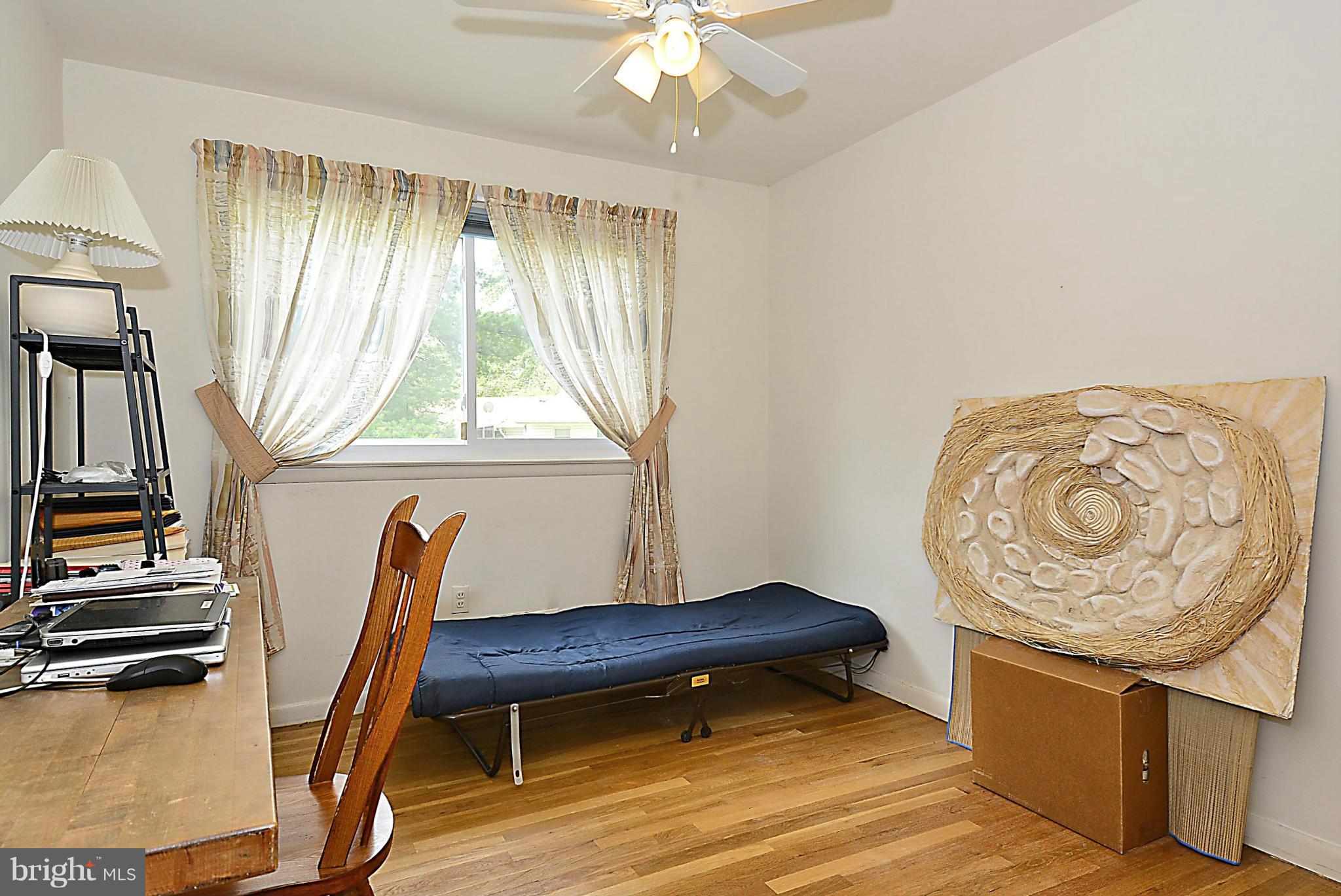 11520 Lovejoy Street Silver Spring, MD 20902 - Photo 18 of 30 Bedroom 3