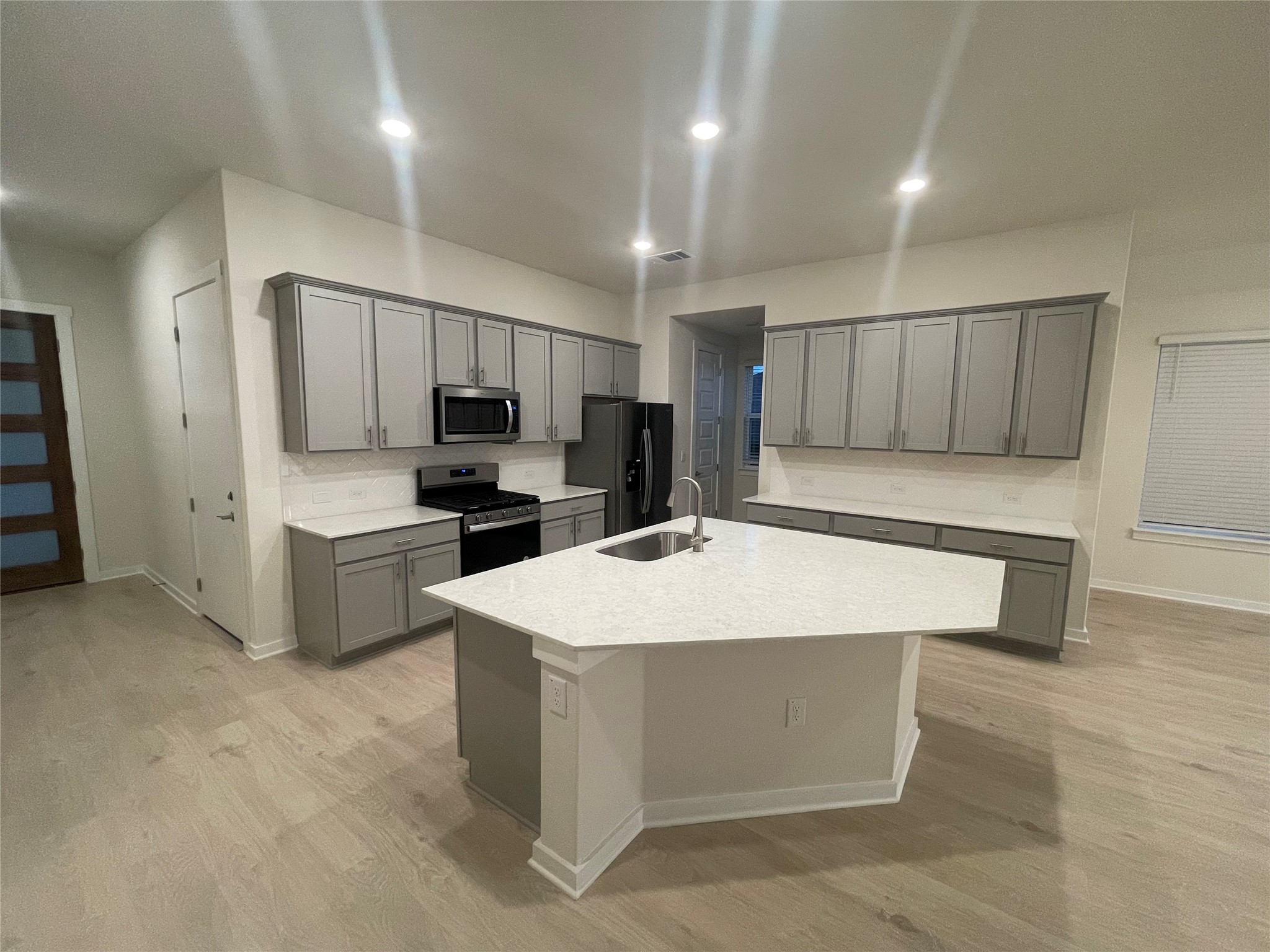 1905 Armitas Terrace Leander, TX 78641 - Photo 20 of 40