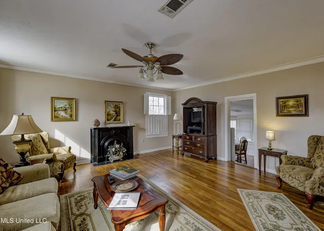 $499,000 | 815 1st E Street, Vicksburg, MS 39183