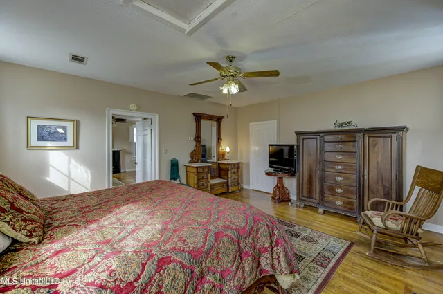 $499,000 | 815 1st E Street, Vicksburg, MS 39183