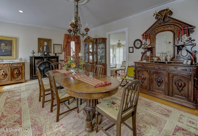 $499,000 | 815 1st E Street, Vicksburg, MS 39183