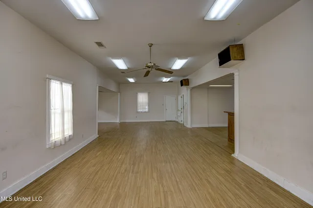 $499,000 | 815 1st E Street, Vicksburg, MS 39183