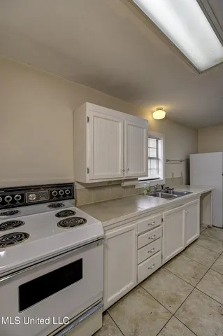 $499,000 | 815 1st E Street, Vicksburg, MS 39183