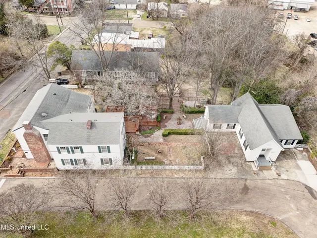 $499,000 | 815 1st E Street, Vicksburg, MS 39183