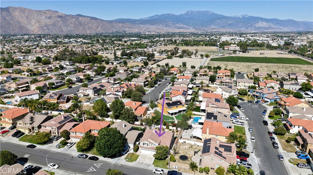 1279 Longbranch Road San Jacinto, CA 92582 - Photo 28 of 35 a view of a city with mountains in the background