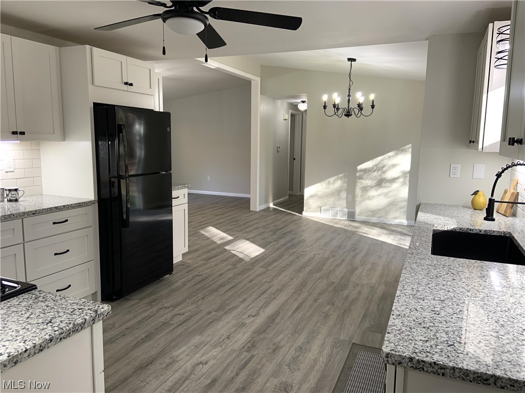 6031 Collins Road Mentor, OH 44060 - Photo 17 of 32 Gallery Image 17