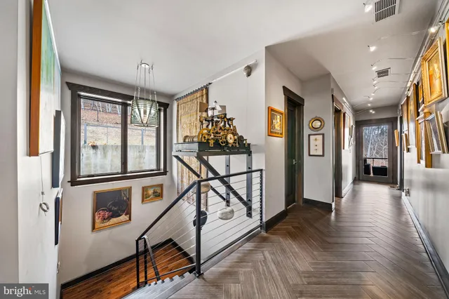 $10,000,000 | 3924 Thompsons Bridge Road, Wilmington, DE 19807