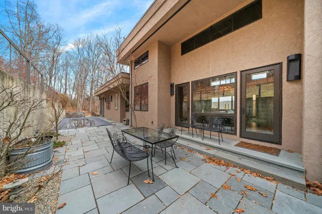 $10,000,000 | 3924 Thompsons Bridge Road, Wilmington, DE 19807