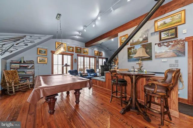 $10,000,000 | 3924 Thompsons Bridge Road, Wilmington, DE 19807