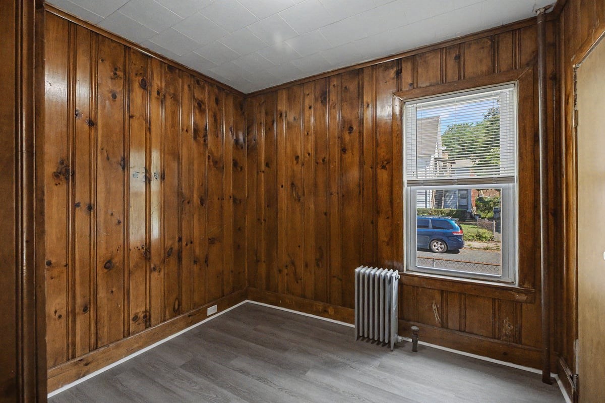 81 Adams Street Springfield, MA 01105 - Photo 21 of 42 Gallery Image 21