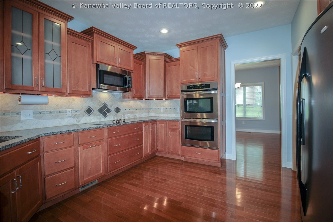 253 Killarney Road Winfield, WV 25213 - Photo 7 of 30 Gallery Image 7