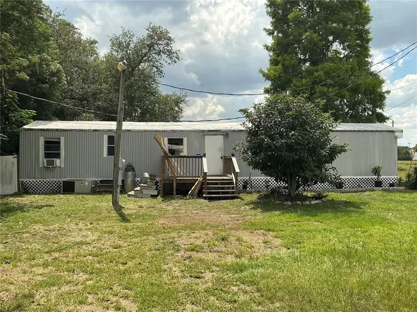 $1,195 | 3245 East Main Street, Unit 17, Lakeland, FL 33801