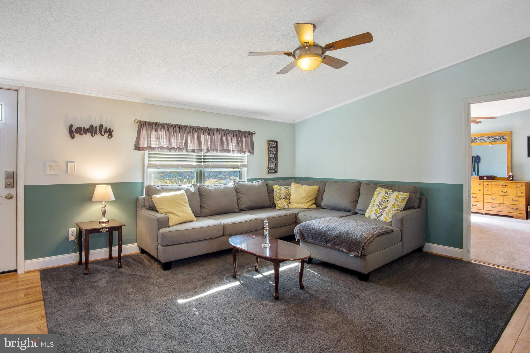 105 Locust Point Road Elkton, MD 21921 - Photo 3 of 20 Living room