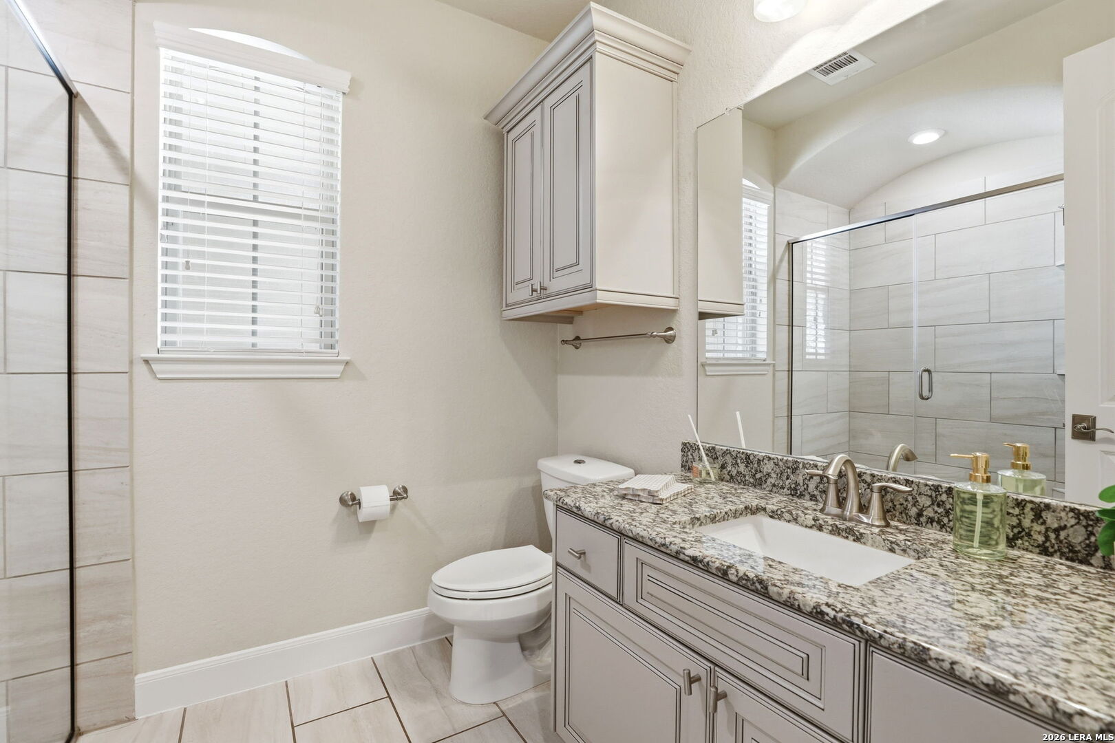 8914 Fowler Hill Fair Oaks Ranch, TX 78015 - Photo 20 of 36