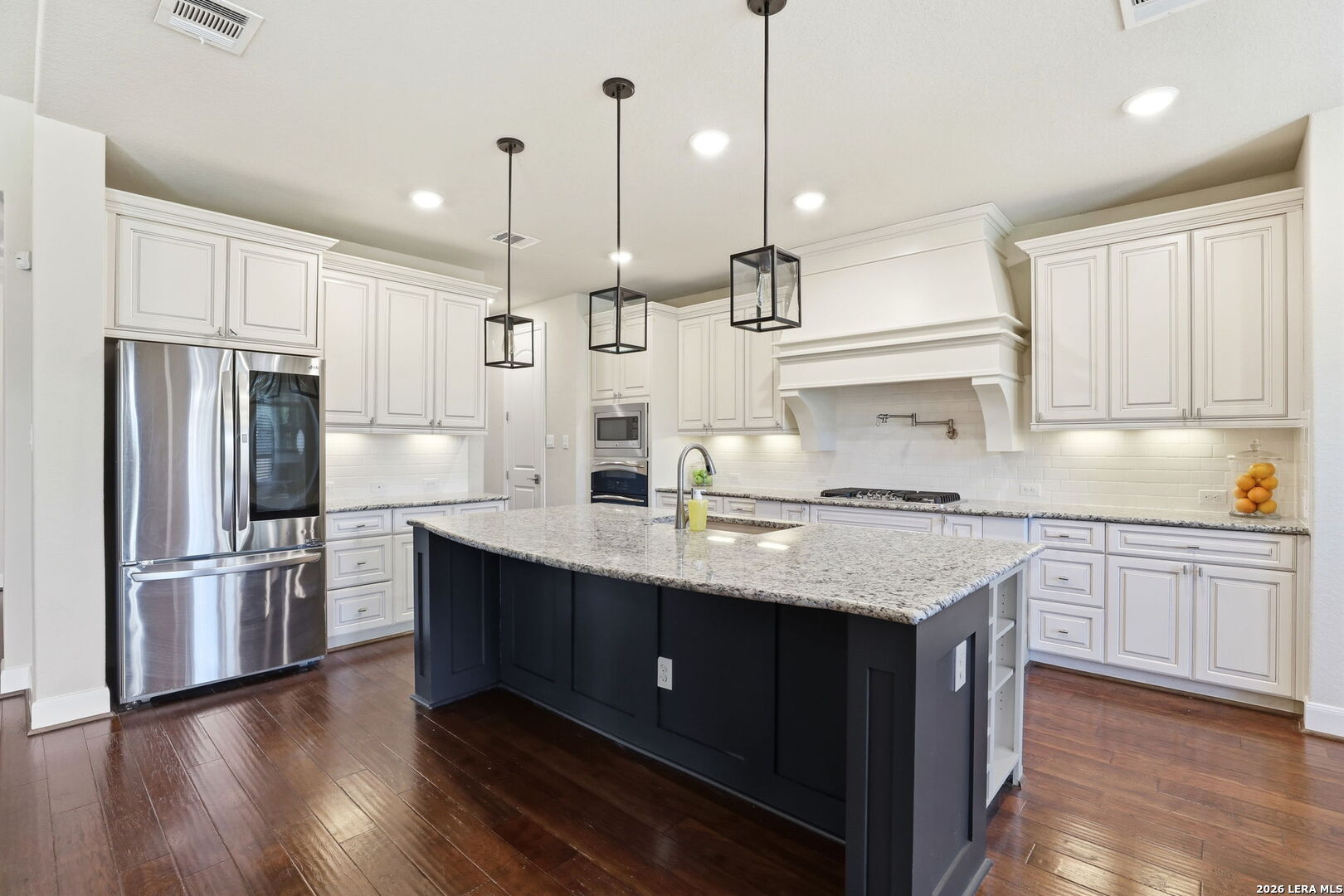 8914 Fowler Hill Fair Oaks Ranch, TX 78015 - Photo 8 of 36