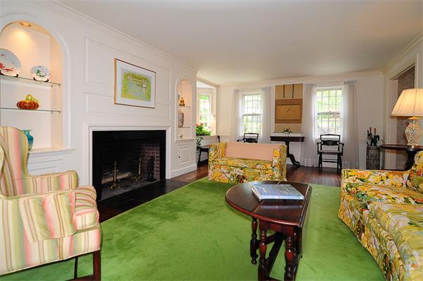 75 Garden Road Wellesley, MA 02481 - Photo 12 of 20 Gallery Image 12