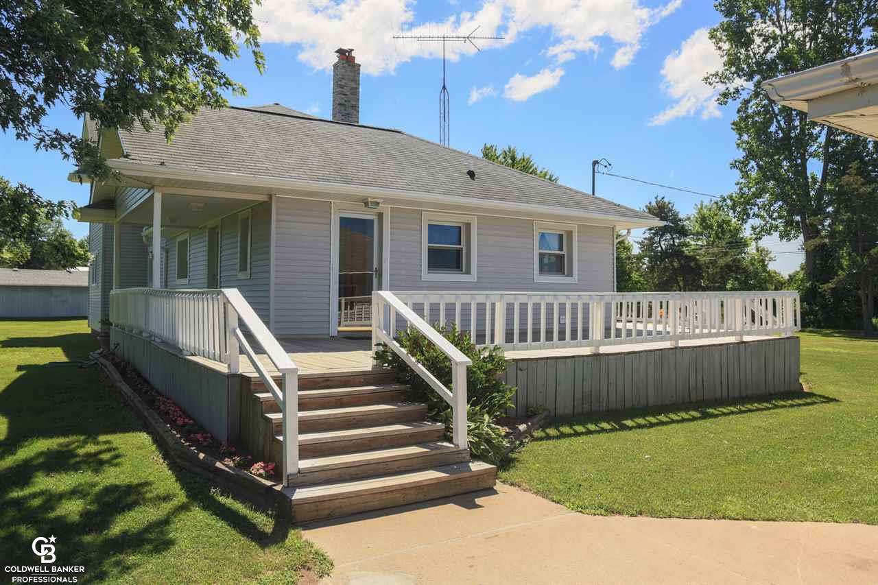 8989 Division Road Casco, MI 48064 - Photo 2 of 31