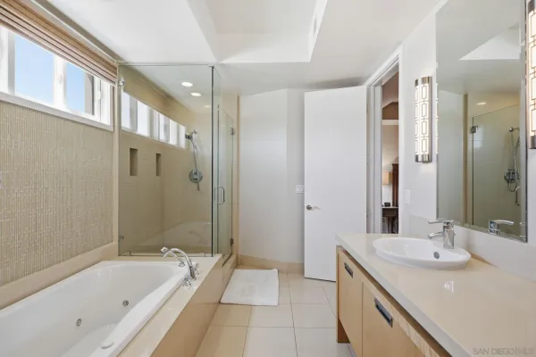 $2,600,000 | 141 Orange Avenue, Unit 306, Coronado, CA 92118