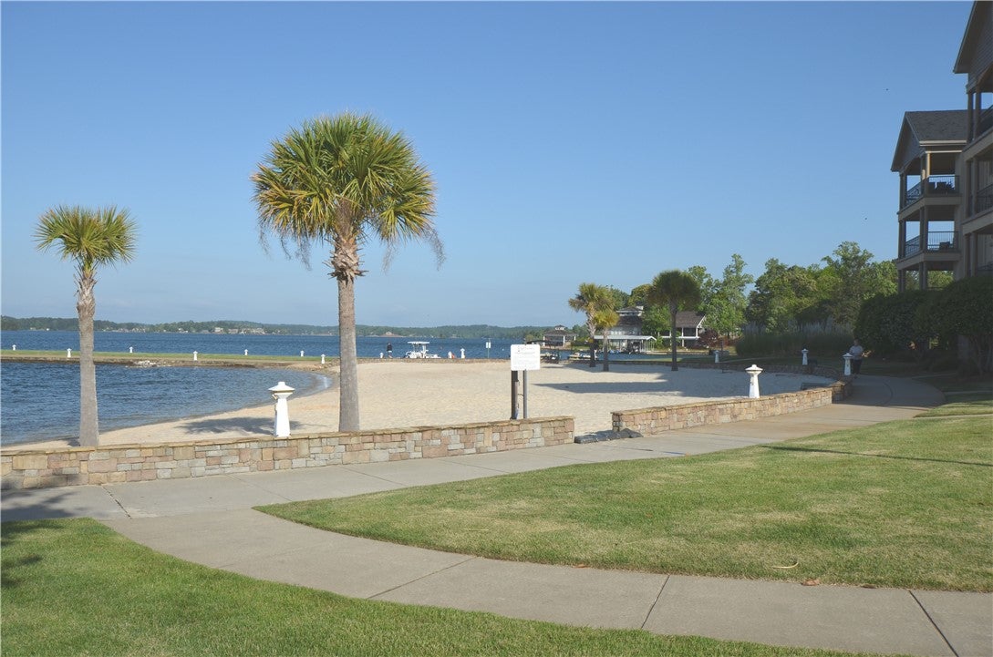 390 Marina Point Road, Unit D101 Dadeville, AL 36853 - Photo 17 of 36 Gallery Image 17