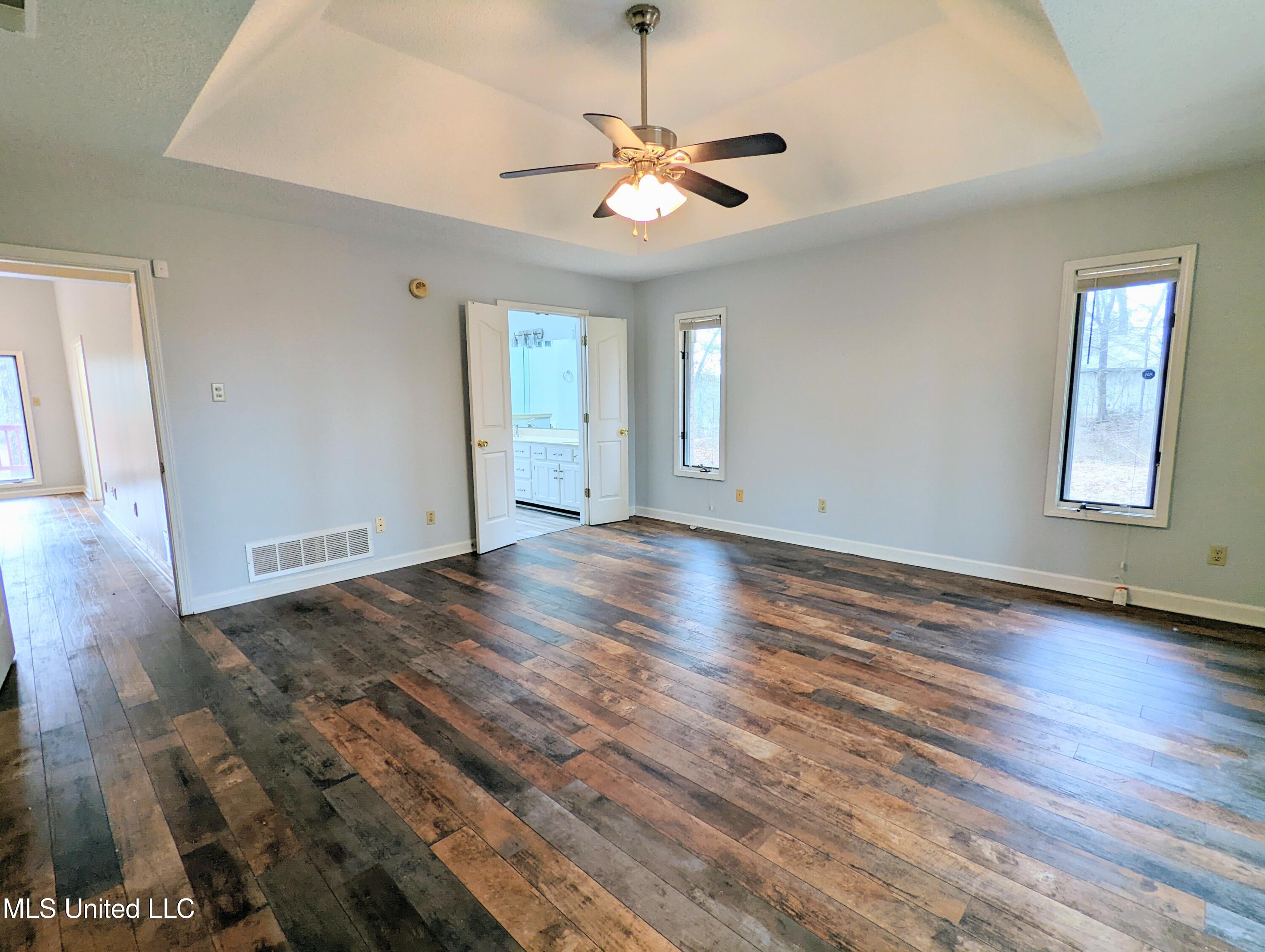 237 Highway 51 Hernando, MS 38632 - Photo 22 of 49 237 Hwy 51 S 34