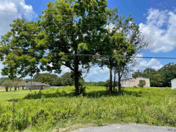 $94,900 | 431 St Amant La, Gonzales, LA 70737