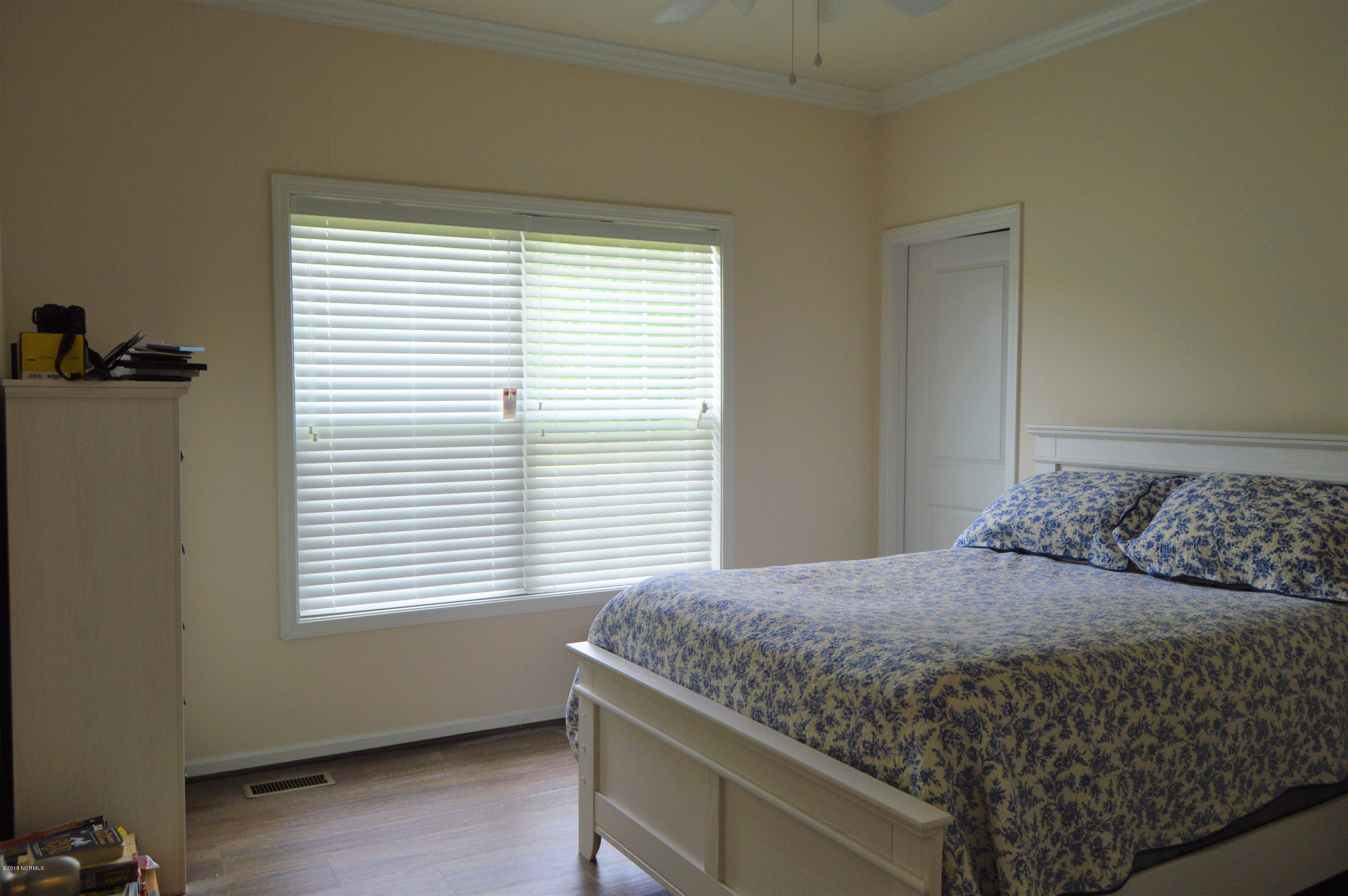 4195 Highsmith Road Burgaw, NC 28425 - Photo 18 of 33 bed 2 1