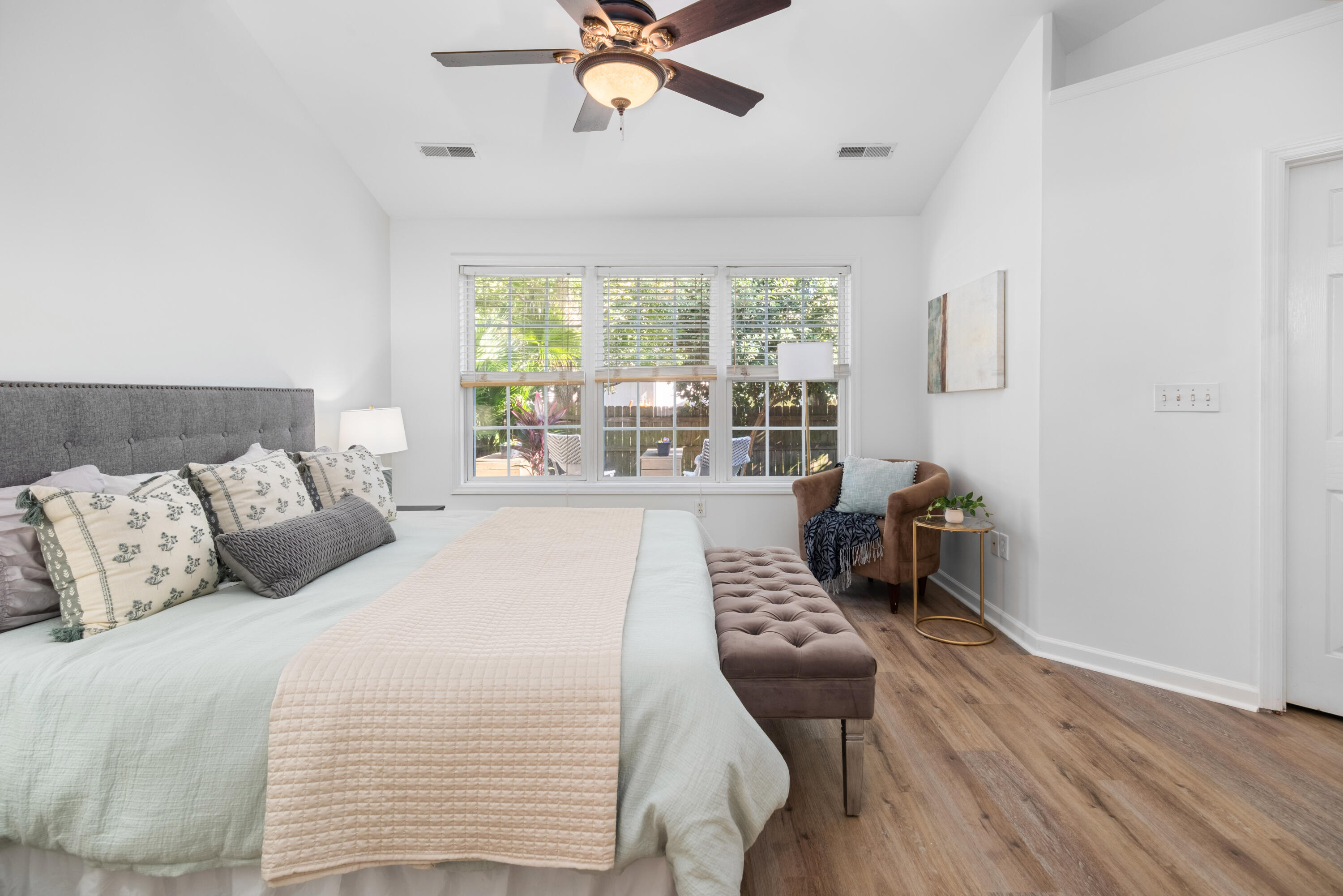 2851 Curran Place Mount Pleasant, SC 29466 - Photo 24 of 38 2851 Curran Place_Eterna_Media-20