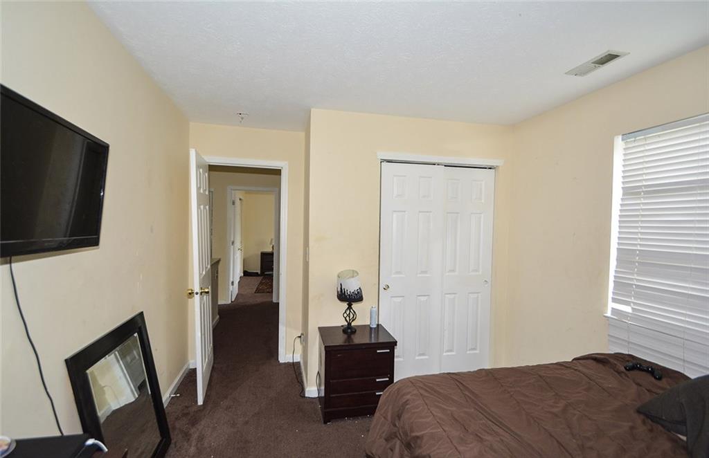 4631 Falcon Run Way Indianapolis, IN 46254 - Photo 14 of 22 Gallery Image 14