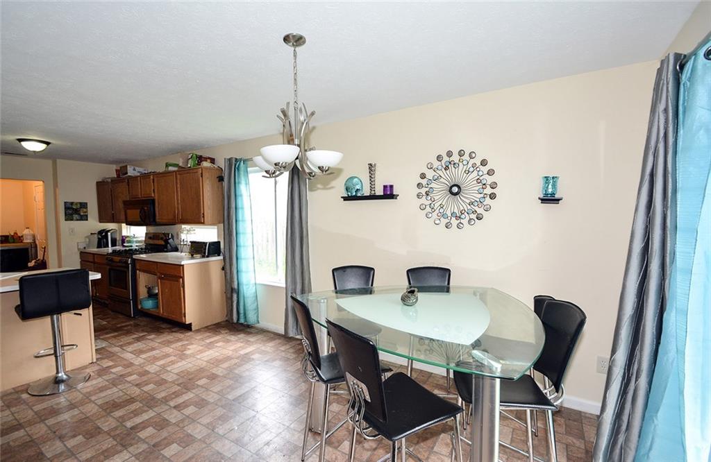 4631 Falcon Run Way Indianapolis, IN 46254 - Photo 10 of 22 Gallery Image 10
