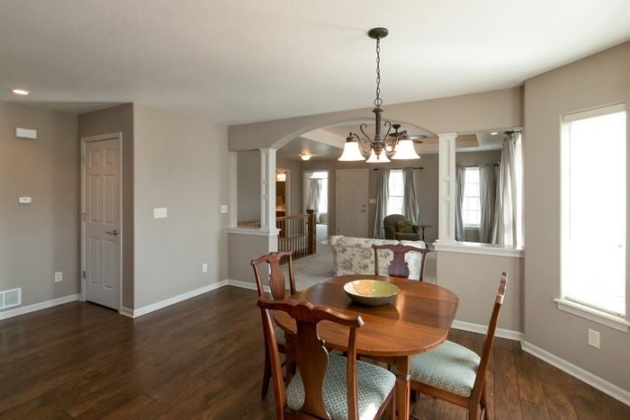 3140 White Oak Circle Riverside, IA 52327 - Photo 7 of 25 Gallery Image 7