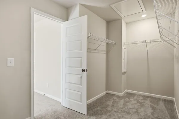 $2,600 | 402 Tiliwa Street, Summerville, SC 29486