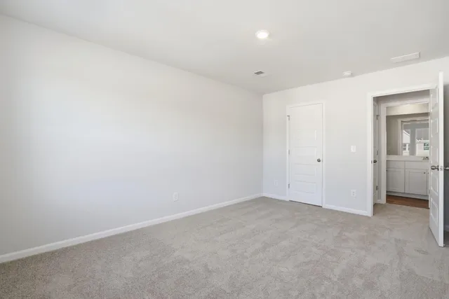 $3,100 | 402 Tiliwa Street, Summerville, SC 29486