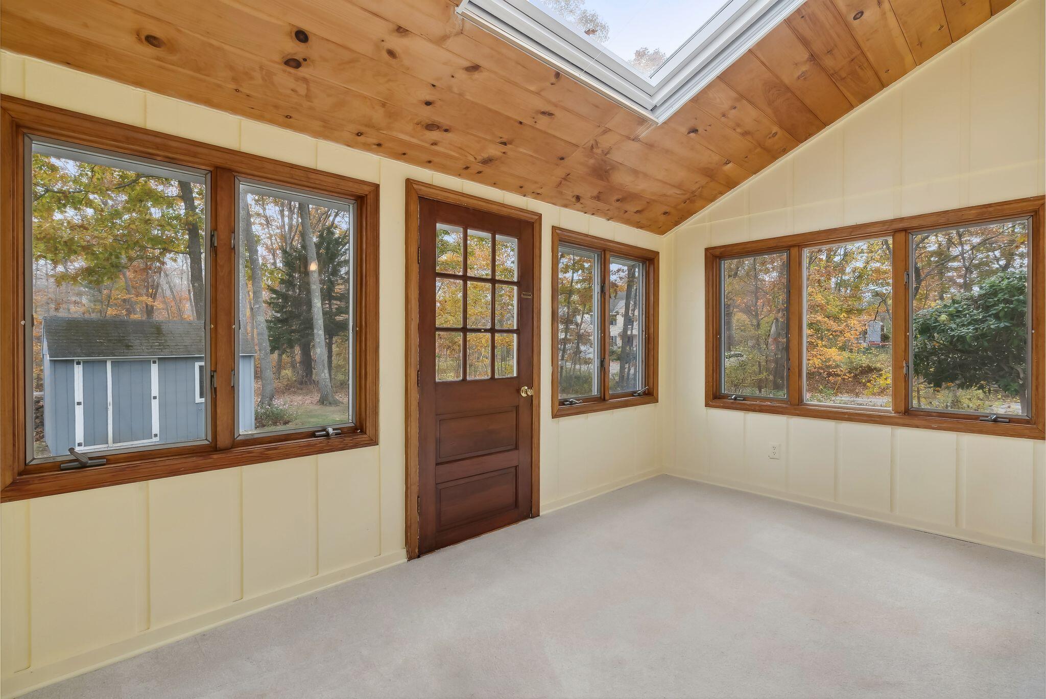 7 Gladys Road Cape Elizabeth, ME 04107 - Photo 12 of 29 Sunroom