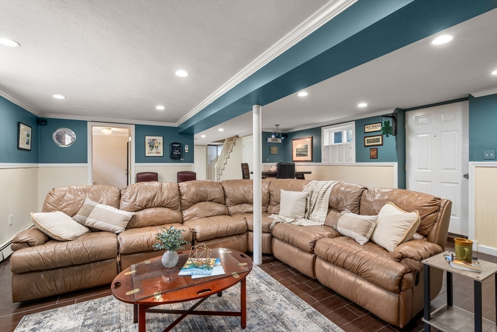 279 Channing Road Belmont, MA 02478 - Photo 20 of 30 Gallery Image 20