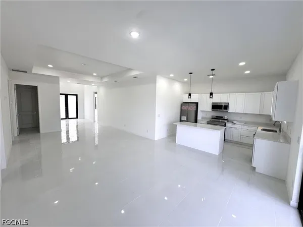 $2,300 | 4505 Northwest 34th Street, Cape Coral, FL 33993