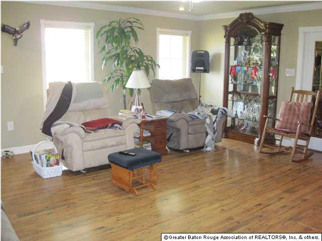 8887 Lemon Road Slaughter, LA 70777 - Photo 9 of 27 Gallery Image 9