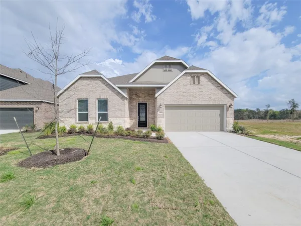 $2,795 | 17850 Aile Pierre Pass, Conroe, TX 77302