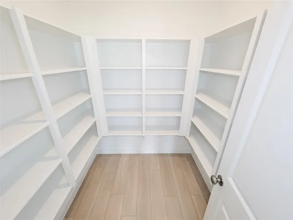 $2,795 | 17850 Aile Pierre Pass, Conroe, TX 77302