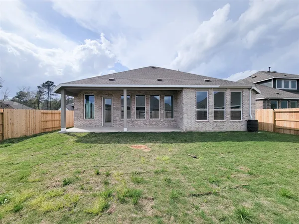$2,795 | 17850 Aile Pierre Pass, Conroe, TX 77302