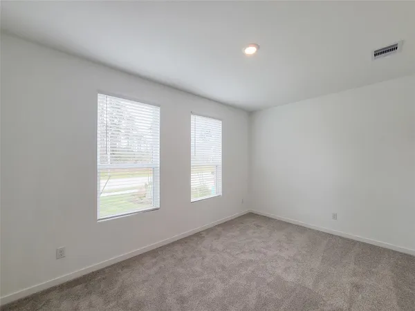 $2,795 | 17850 Aile Pierre Pass, Conroe, TX 77302