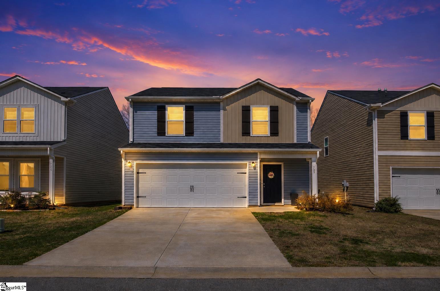 727 Wayfinder Run Inman, SC 29349 - Photo 2 of 30