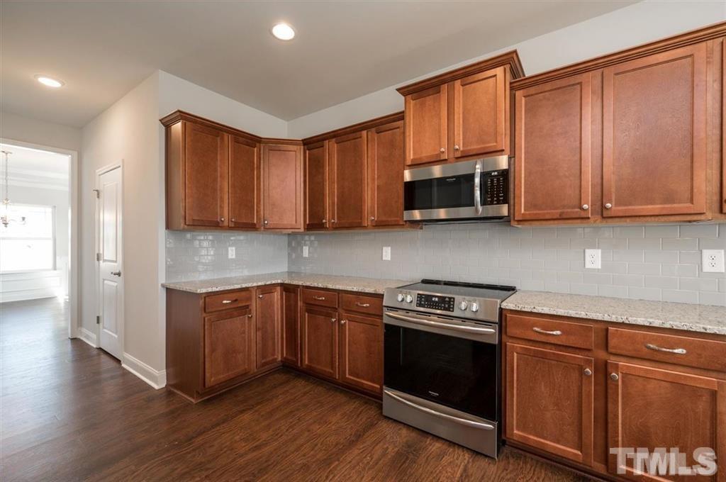 240 Raptor Drive Smithfield, NC 27577 - Photo 8 of 17 Gallery Image 8