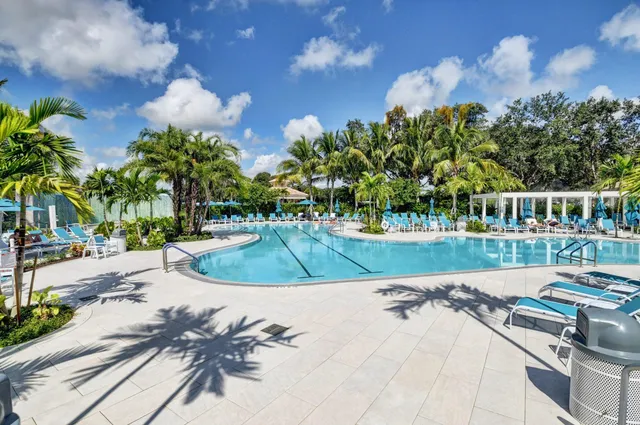 $134,900 | 3 Westgate Lane, Unit C, Boynton Beach, FL 33436