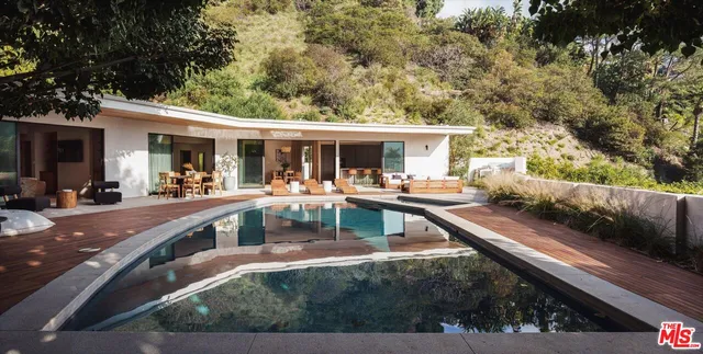 $6,495,000 | 1820 Rising Glen Road, Los Angeles, CA 90069