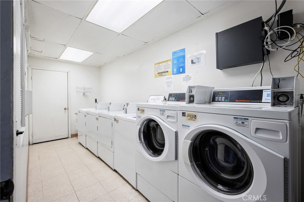 1935 Alpha Road, Unit 214 Glendale, CA 91208 - Photo 21 of 29