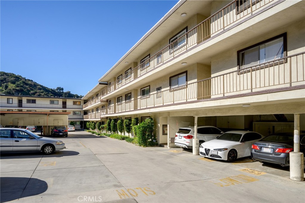 1935 Alpha Road, Unit 214 Glendale, CA 91208 - Photo 24 of 29